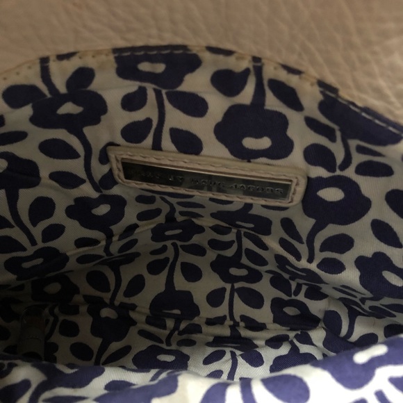 ✨HP!✨ Marc by Marc Jacobs | Pebbled leather clutch - Picture 6 of 8